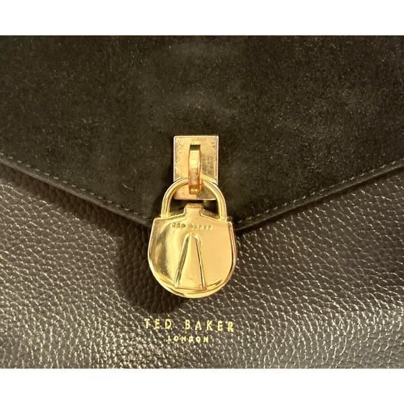 Ted Baker London Miliaa Black Leather & Suede Shoulder Bag Gold Chain Lock EUC!! - Picture 4 of 6